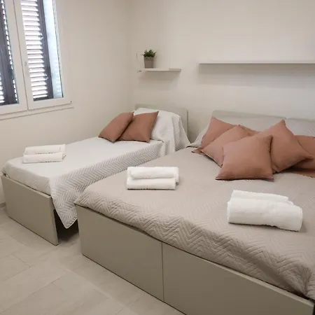 别墅 Vacanze Al Mare 波扎洛